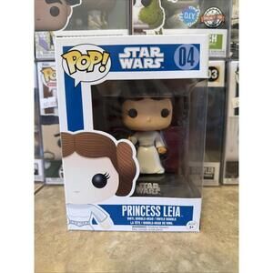 Funko Pop! Vinyl: Star Wars - Princess Leia #4 w/Protector